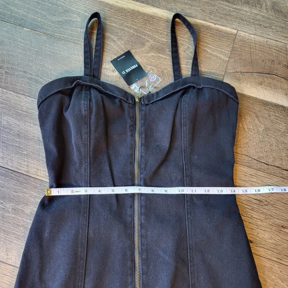Forever 21 Black Denim Zip Up Mini Dress O-Ring Sweetheart Neckline Medium NWT